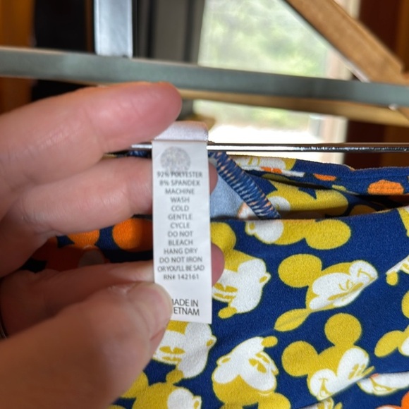 NEW Lularoe OS One Size Disney Mickey Mouse Leggings Size 2-10 - Picture 4 of 5